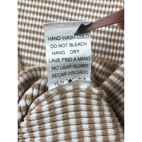 Altar'd State Cropped Ribbed Long Sleeve V-Neck Striped Tan White Sweater Medium - Picture 7 of 8